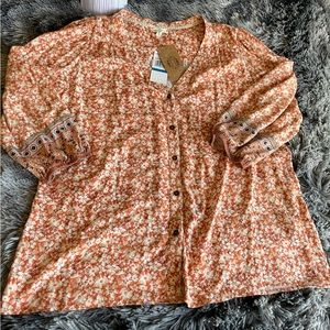 Mason & Belle gorgeous for Fall XL floral peasant top